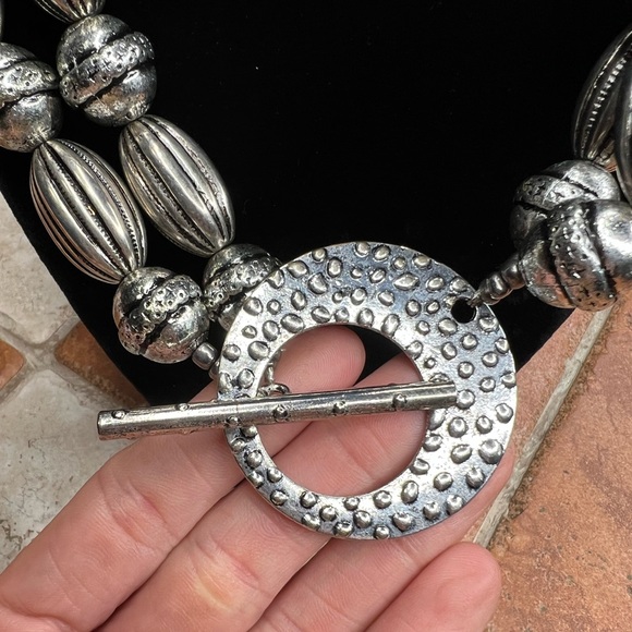 Sookie Sookie Multi Strand Silver Beaded Necklace - Picture 4 of 7